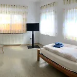 Affittacamere Personalwohnheim Altenpflege Foditsch Sankt Johann (Baden-Wurttemberg)