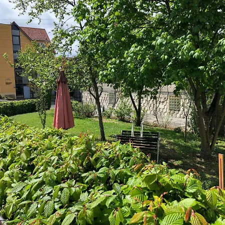 Personalwohnheim Altenpflege Foditsch Vendégház Sankt Johann