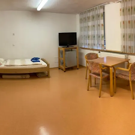 Personalwohnheim Altenpflege Foditsch 상트요한