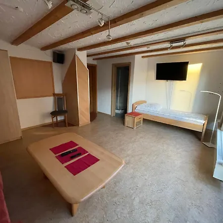 Konukevi Personalwohnheim Altenpflege Foditsch Sankt Johann (Baden-Wurttemberg)