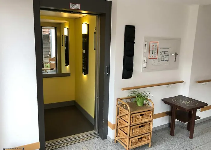 Personalwohnheim Altenpflege Foditsch Sankt Johann (Baden-Wurttemberg)