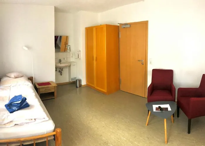 Personalwohnheim Altenpflege Foditsch Sankt Johann (Baden-Wurttemberg)